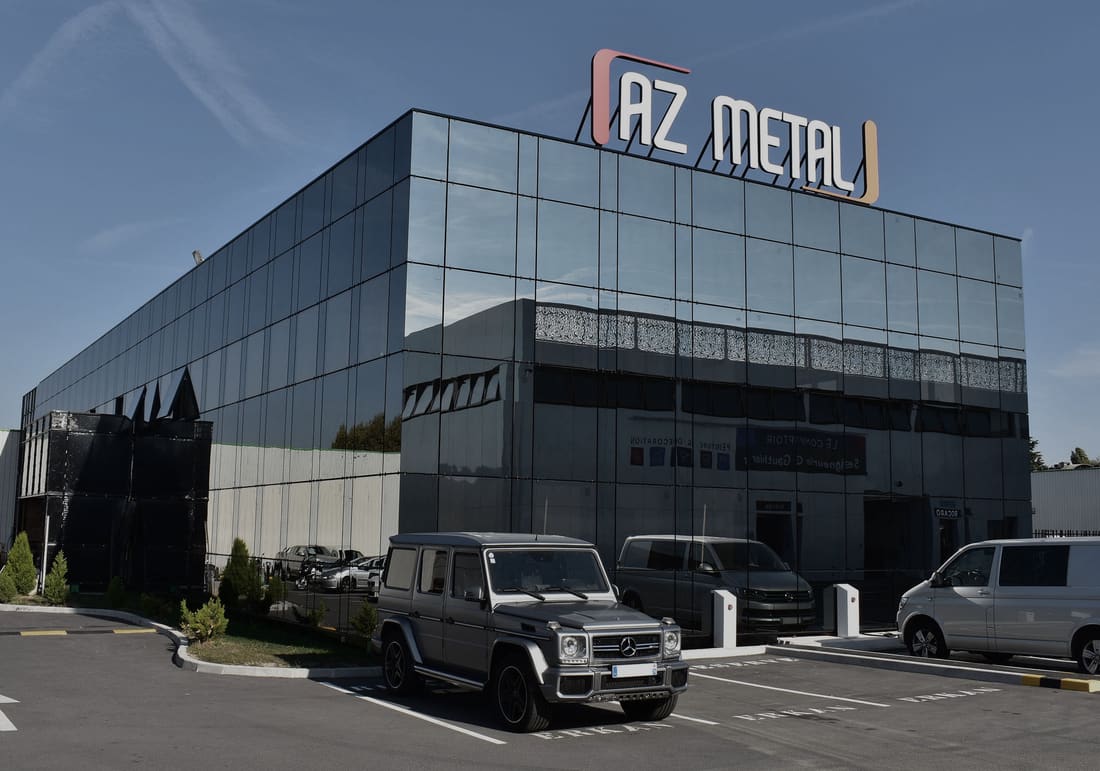 Échafaudage AZ METAL monté sur une façade